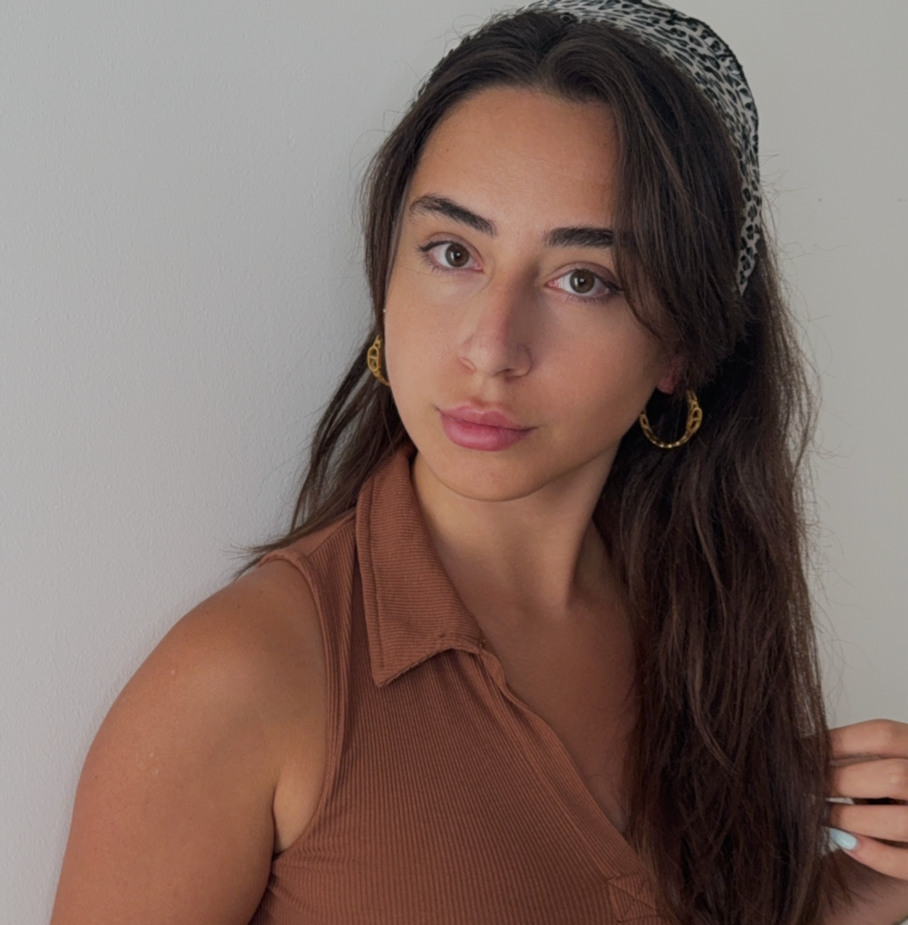 Headshot of Lebanese-Armenian author Perla Kantarjian